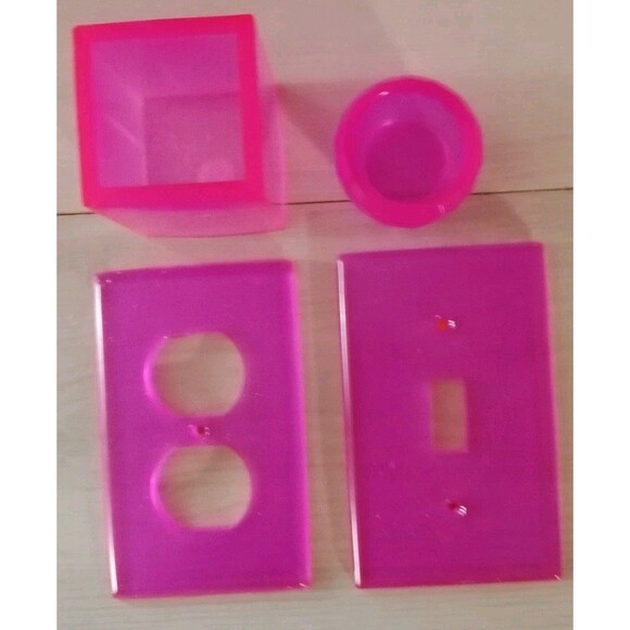 Pink Single Resin Light Switch & Plug In Plates + Trinket Holders Homemade New - Picture 4 of 4
